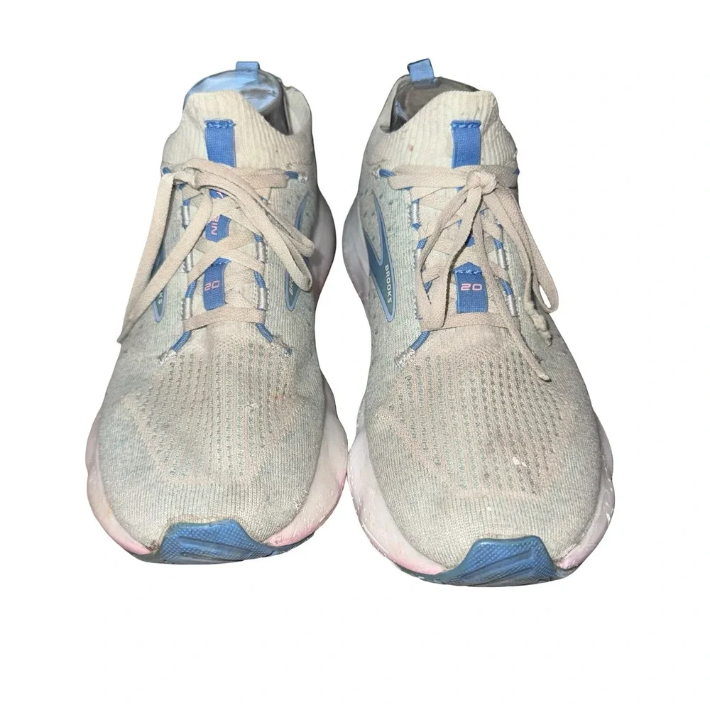 Engineered Flat Knit Mesh Upper